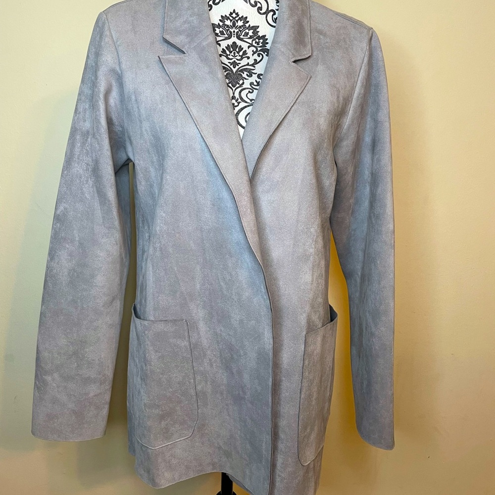 Over sized gray blazer worn once